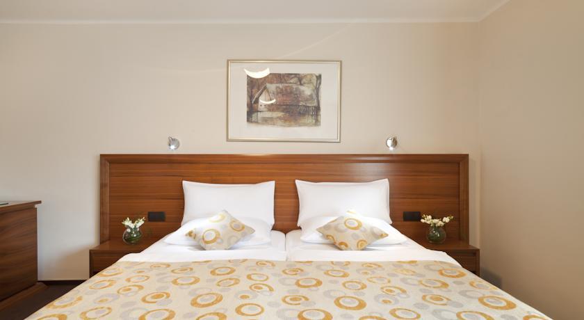 Hotel Piramida Maribor Dış mekan fotoğraf