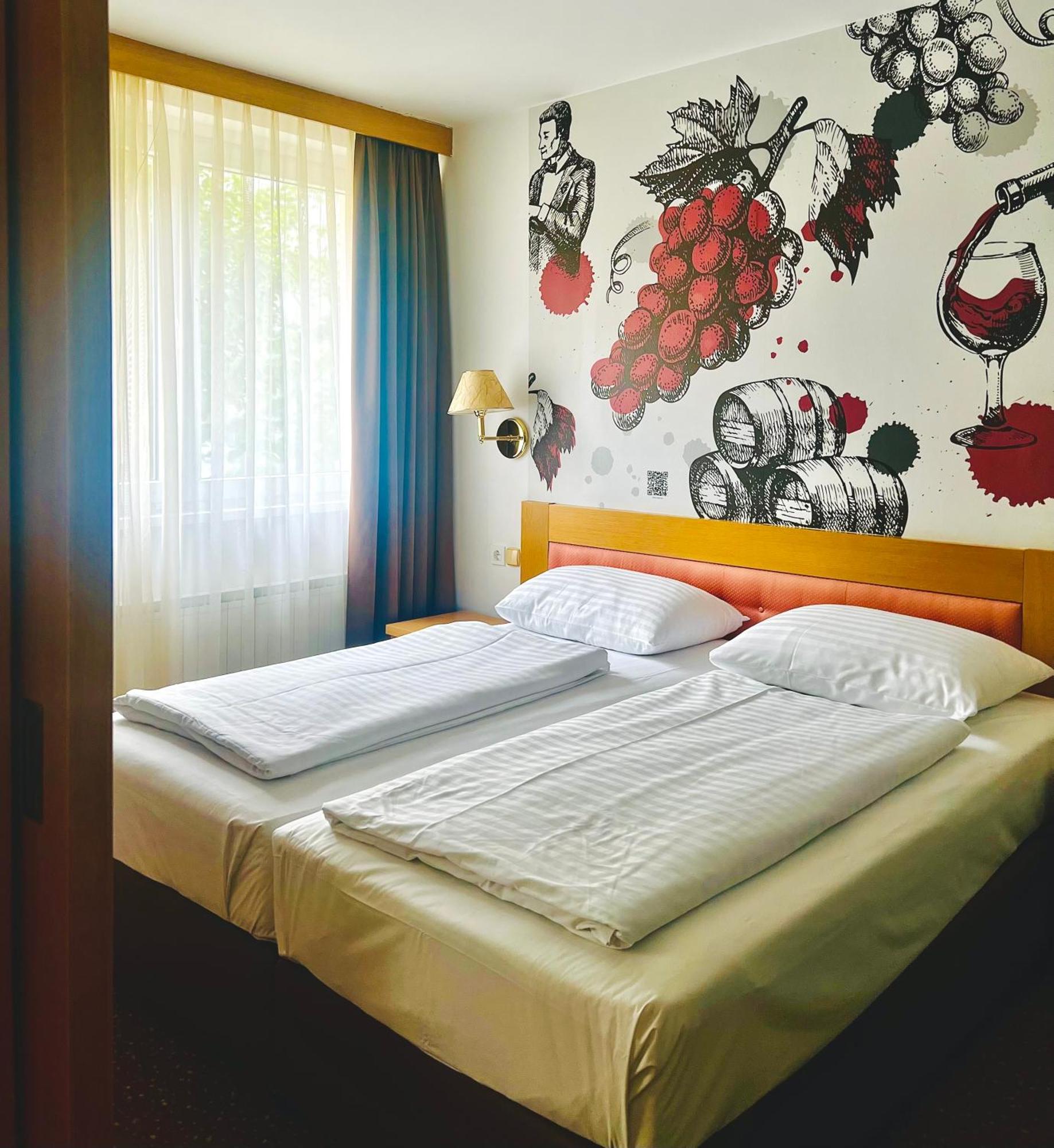 Hotel Piramida Maribor Dış mekan fotoğraf